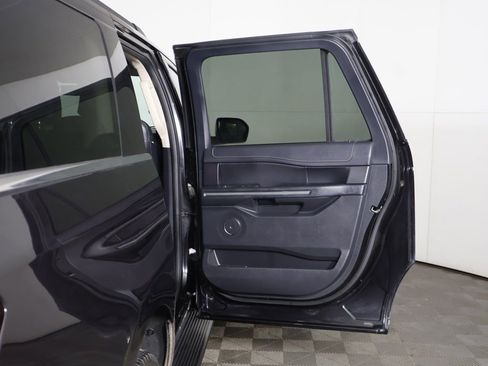 Used 2024 Ford Expedition Max XLT AWD/4WD image 24