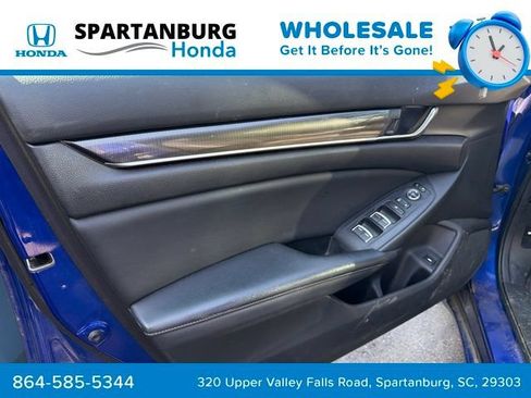 Used 2018 Honda Accord Sport image 19