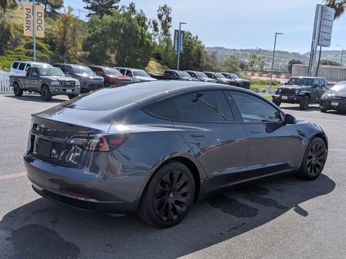 Used 2021 Tesla Model 3 Standard Range Plus image 8