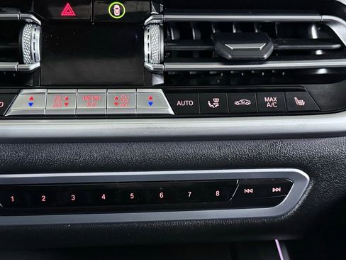 Used 2022 BMW X5 xDrive40i w/ M Sport Package image 34