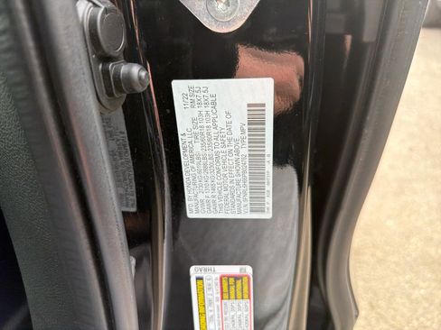 Used 2023 Honda Odyssey EX-L image 31