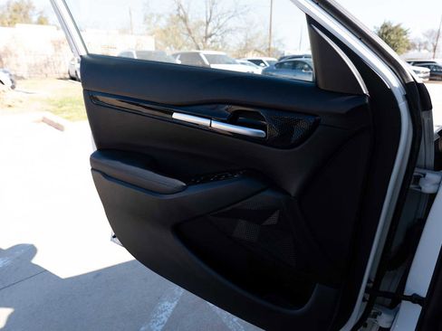 Used 2023 Kia Seltos S image 19