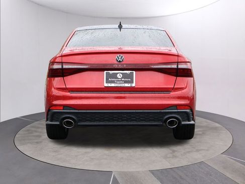 Certified 2025 Volkswagen Jetta GLI Autobahn image 27