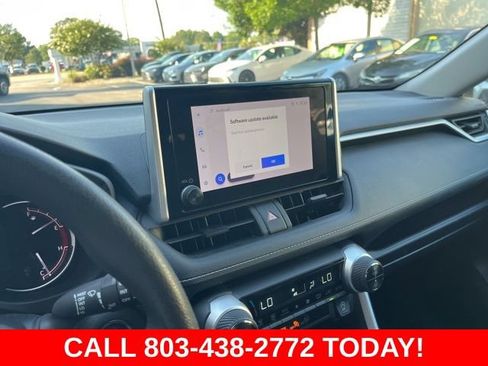 Used 2024 Toyota RAV4 XLE FWD image 22