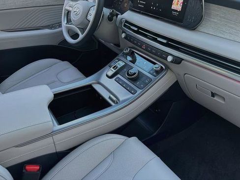 New 2023 Hyundai Palisade Calligraphy image 14
