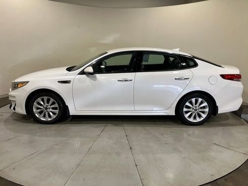 Used 2016 Kia Optima EX image 6