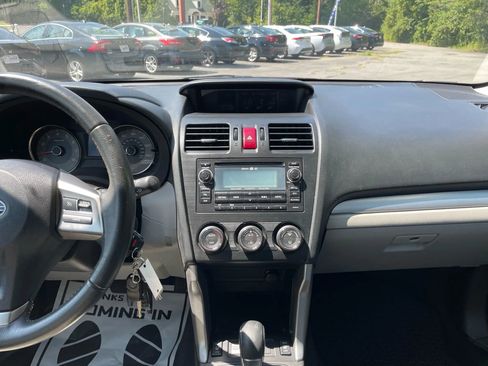 Used 2015 Subaru Forester 2.5i Limited image 19