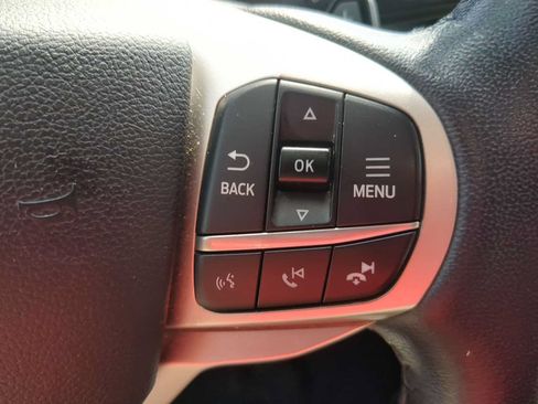 Used 2020 Ford Explorer XLT w/ Equipment Group 202A RWD image 17