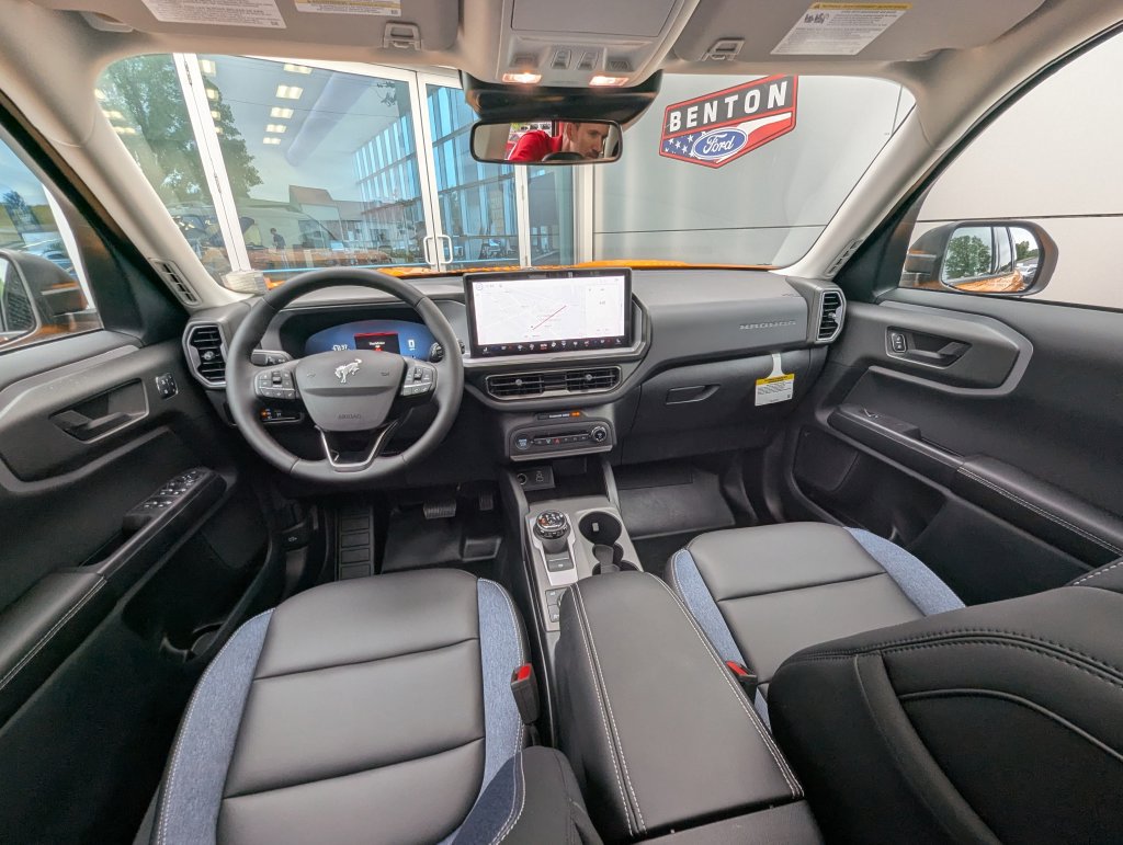 New 2026 Ford Bronco Sport Outer Banks w/ Sasquatch Outer Banks Package AWD/4WD image 15