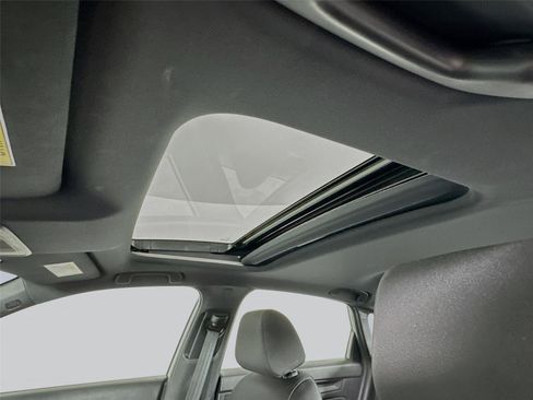 Certified 2025 Honda Civic Sport image 17