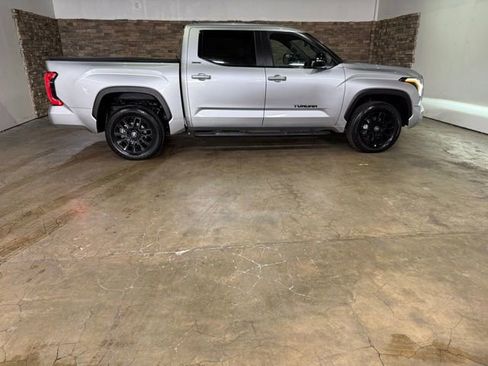 Used 2025 Toyota Tundra Limited image 4
