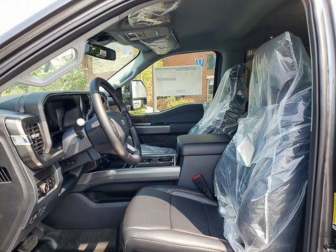 New 2026 Ford F350 Lariat AWD/4WD image 11