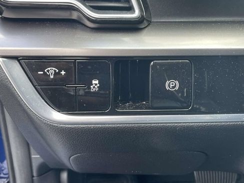 Certified 2023 Kia Sportage EX FWD image 17