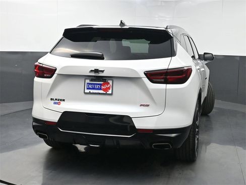 Used 2023 Chevrolet Blazer RS w/ Driver Confidence II Package image 44