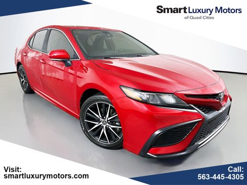 Used 2023 Toyota Camry SE w/ Convenience Package image 1