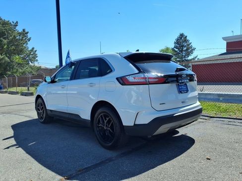 Certified 2024 Ford Edge SEL w/ Convenience Package AWD/4WD image 8