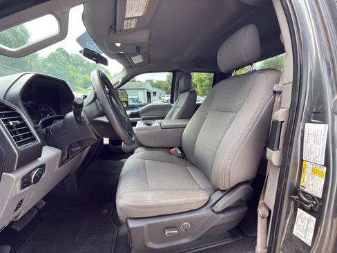 Used 2019 Ford F250 XLT w/ XLT Value Package AWD/4WD image 2