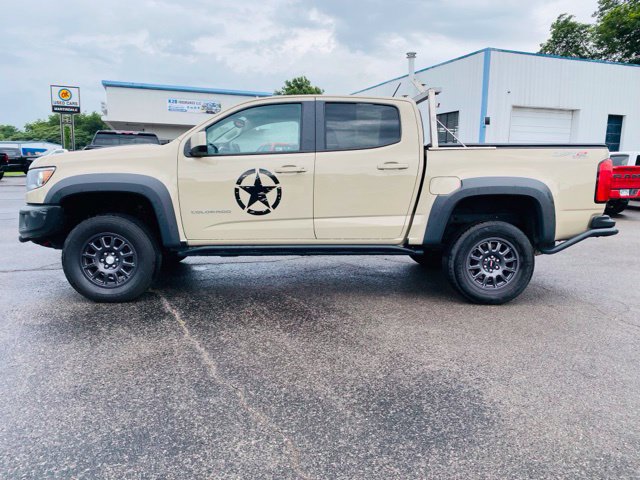 Used 2022 Chevrolet Colorado ZR2 w/ Colorado ZR2 Bison Edition AWD/4WD image 2