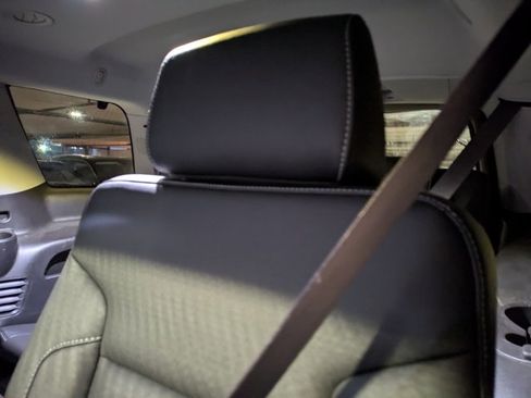 Used 2017 Chevrolet Tahoe Premier image 15