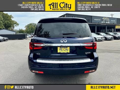 Used 2018 INFINITI QX80 4WD w/ Deluxe Technology Package image 2