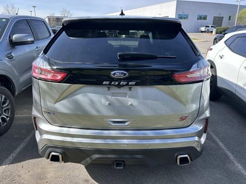 Used 2024 Ford Edge ST w/ Equipment Group 401A image 5