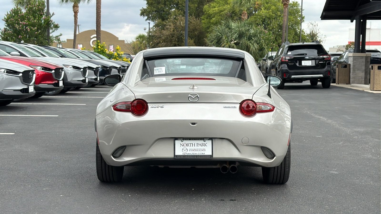 Used 2023 MAZDA MX-5 Miata Grand Touring RWD image 5