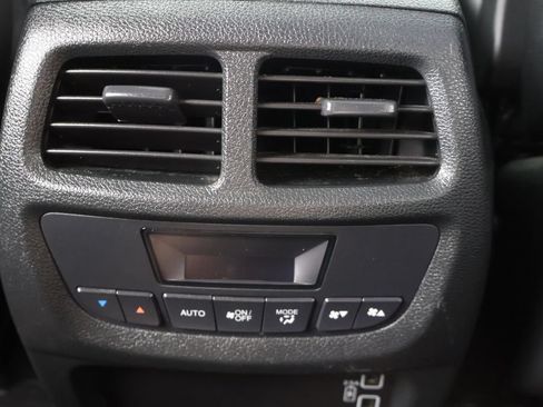 Used 2022 Honda Pilot EX-L image 53