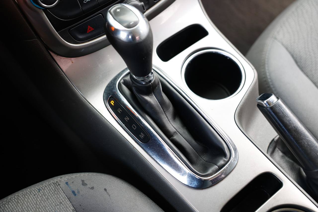 Used 2015 Chevrolet Malibu LS FWD image 36