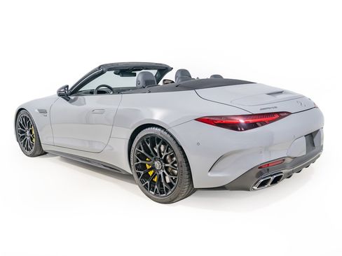 Used 2022 Mercedes-Benz SL 63 AMG 4MATIC image 16