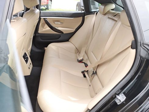 Used 2017 BMW 430i Gran Coupe w/ Premium Package image 29