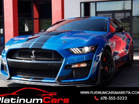 Used 2021 Ford Mustang Shelby GT500 w/ Technology Package RWD image 1