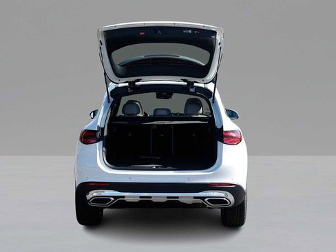 Used 2026 Mercedes-Benz GLC 300 GLC 300 image 16