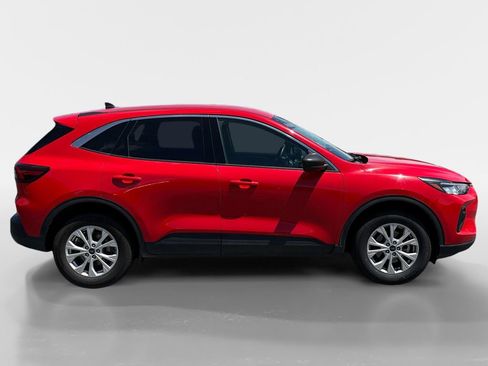 Used 2024 Ford Escape Active AWD/4WD image 6