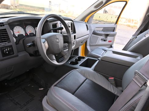 Used 2008 Dodge Ram 1500 Truck SLT w/ Navigation Convenience Group RWD image 13