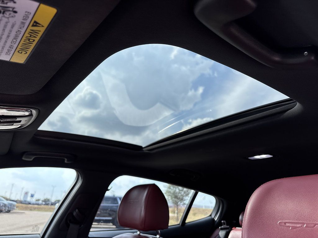 Used 2019 Kia Stinger GT2 RWD image 7