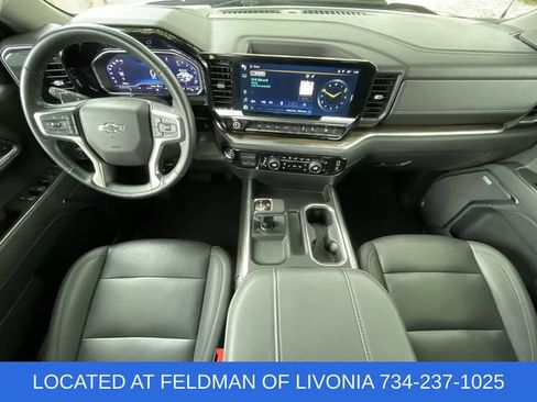 Used 2024 Chevrolet Silverado 1500 LT Trail Boss w/ LT Trail Boss Premium Package AWD/4WD image 19
