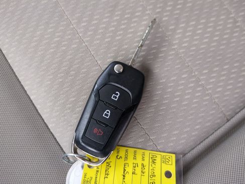 Certified 2021 Ford EcoSport S image 43