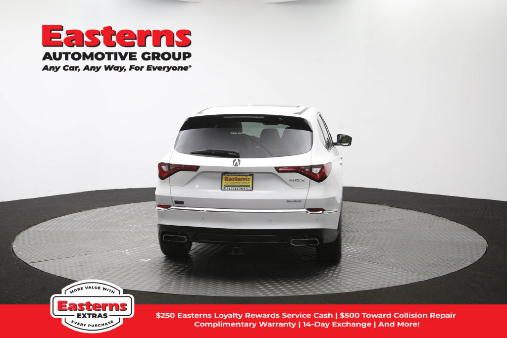Used 2023 Acura MDX w/ Technology Package AWD/4WD image 43