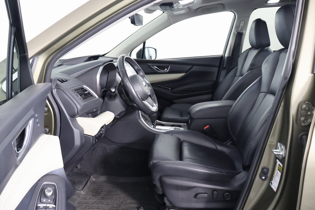 Used 2022 Subaru Ascent Limited w/ Technology Package AWD/4WD image 8
