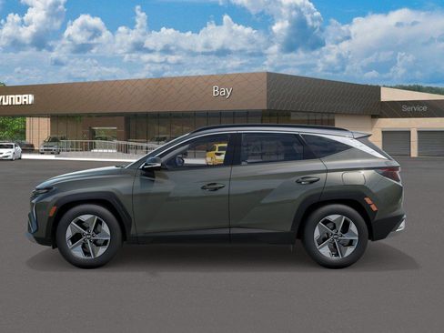 New 2025 Hyundai Tucson SEL image 3