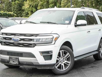 Used 2023 Ford Expedition Limited
