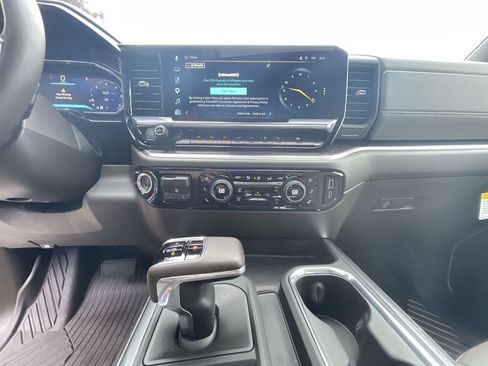 Certified 2026 Chevrolet Silverado 1500 LTZ w/ LTZ Premium Package AWD/4WD image 36