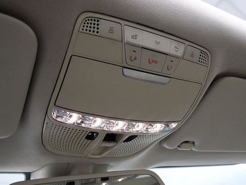 Used 2019 Mercedes-Benz GLC 300 image 39