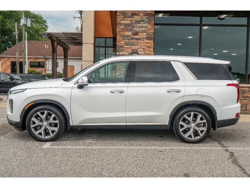 Used 2022 Hyundai Palisade SEL w/ 8P Bench Seat Package AWD/4WD image 6