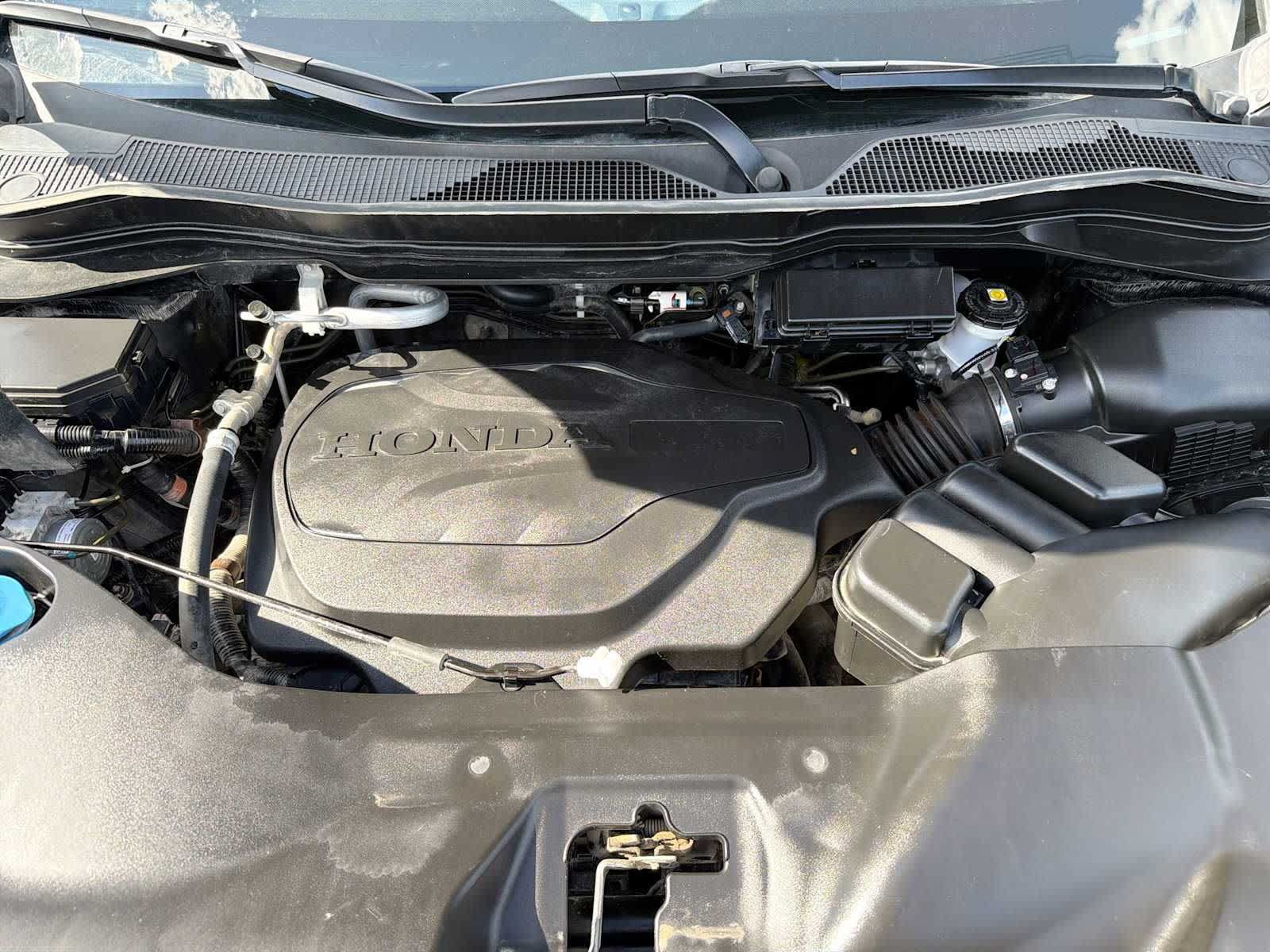 Used 2023 Honda Passport Elite image 11