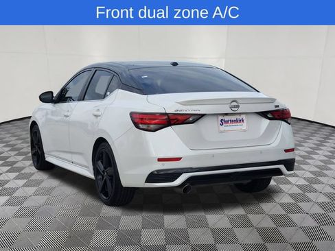Used 2024 Nissan Sentra SR FWD image 3