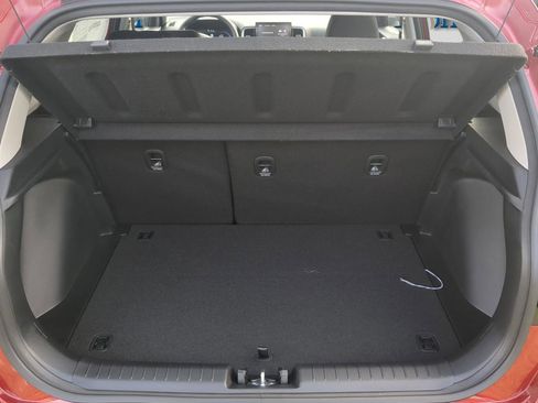 New 2026 Hyundai Venue SE image 13