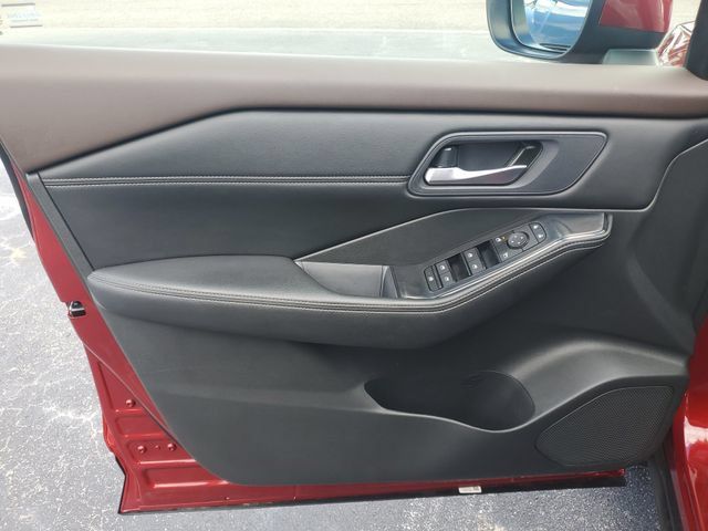 Certified 2023 Nissan Rogue SV w/ SV Premium B Package AWD/4WD image 11