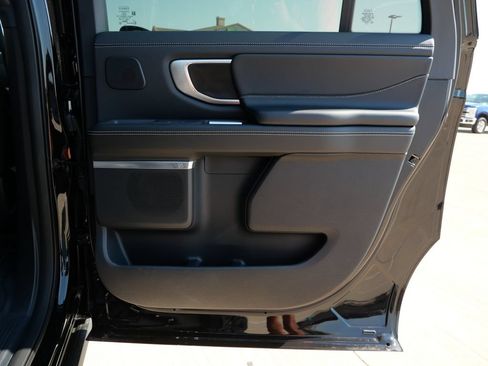 New 2027 Ford Expedition Max Platinum w/ Stealth Performance Package AWD/4WD image 12