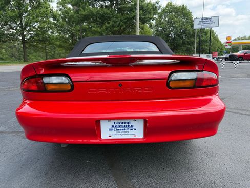 Used 2000 Chevrolet Camaro LT RWD image 9